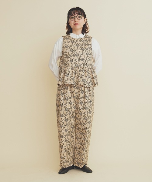 I am I in fact...（アイアムアイインファクト）の「ANGEL CHARM  2tuck pants（その他パンツ・レディース・ベージュ/ネイビー・FREE）」の9枚目の写真