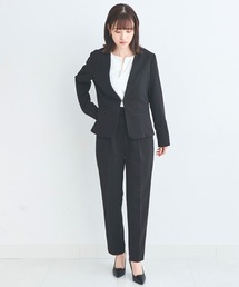 パンツスーツ ノーカラージャケット」に該当するレディース