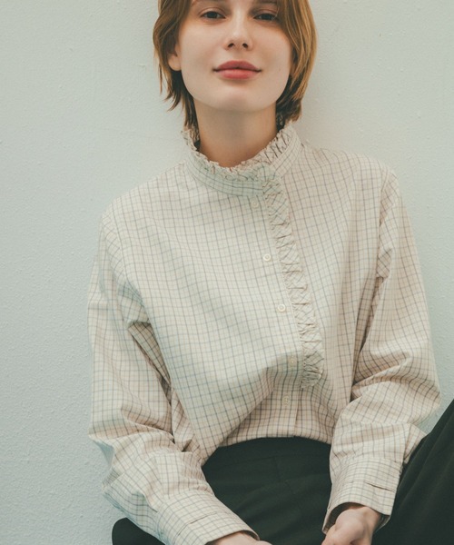 studio CLIP(スタディオクリップ)の「【conges payesコラボ】フリルブラウス(シャツ/ブラウス・レディース・サックスブルー/アイボリー/ホワイト・MEDIUM/LARGE)」の18枚目の写真