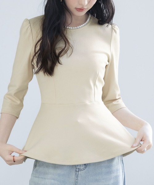 SAISON DE PAPILLON(セゾンドパピヨン)の「ペプラムデザインパール衿カットソー(Tシャツ/カットソー・レディース・ベージュ/ネイビー/グレー・M/L)」の15枚目の写真