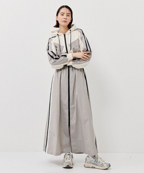 CITY TOKYO（シティトウキョウ）の「コンビネーションパーカースポーツドレス（ワンピース・レディース・グリーン/ホワイト・2/1）」の18枚目の写真