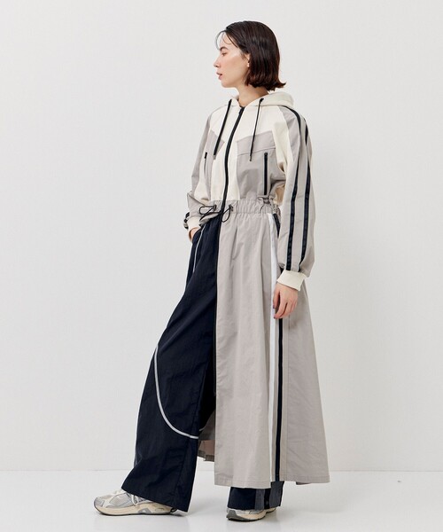 CITY TOKYO（シティトウキョウ）の「コンビネーションパーカースポーツドレス（ワンピース・レディース・グリーン/ホワイト・2/1）」の16枚目の写真