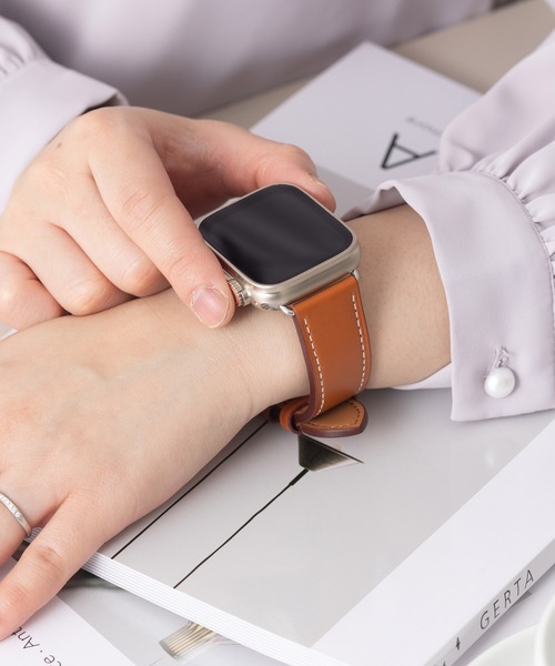 emonique(エモニーク)の「本革レザー Apple Watch バンド スマートウォッチバンド【38/40/41/42/44/45/49mm対応】(デジタル腕時計・メンズ・ホワイト/ライトブラウン/ピンク/ベージュ/ブラック・42/38)」の4枚目の写真