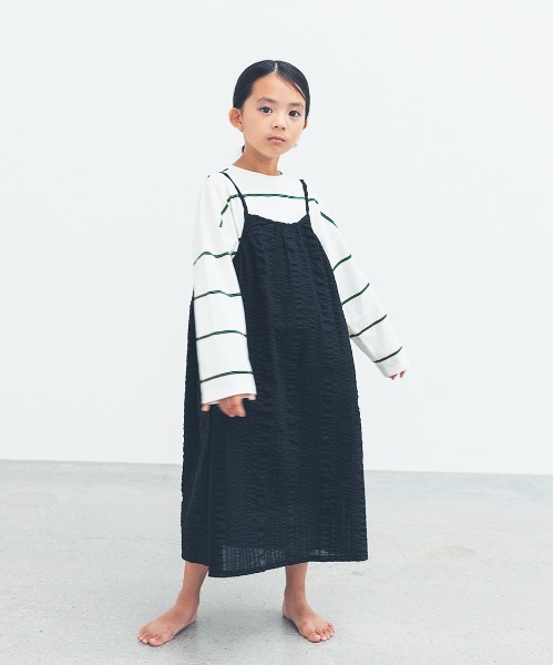 ooju（オージュ）の「【ooju】ボーダーロングTシャツ（Tシャツ/カットソー・キッズ・チャコールグレー/ホワイト/グリーン・1/2/3/4）」の7枚目の写真