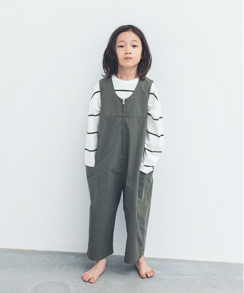 ooju（オージュ）の「【ooju】ボーダーロングTシャツ（Tシャツ/カットソー・キッズ・チャコールグレー/ホワイト/グリーン・1/2/3/4）」の10枚目の写真