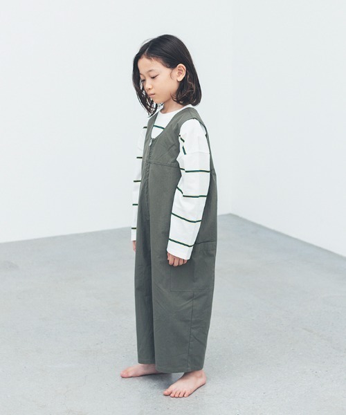 ooju（オージュ）の「【ooju】ボーダーロングTシャツ（Tシャツ/カットソー・キッズ・チャコールグレー/ホワイト/グリーン・1/2/3/4）」の11枚目の写真