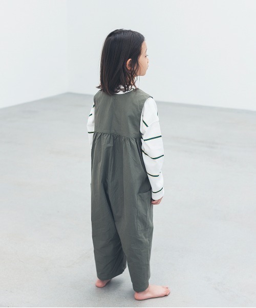ooju（オージュ）の「【ooju】ボーダーロングTシャツ（Tシャツ/カットソー・キッズ・チャコールグレー/ホワイト/グリーン・1/2/3/4）」の12枚目の写真