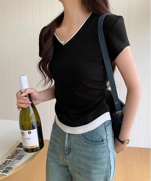 MAISON DE THERESE(メゾン ド テレーズ)の「フェイクレイヤードVネック綿Tシャツ(Tシャツ/カットソー・レディース・グレー/ブルー/ブラック・S/M/L)」の5枚目の写真