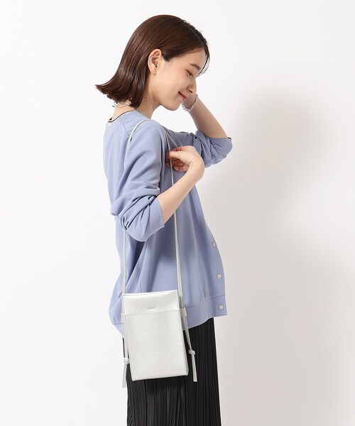 SHOO・LA・RUE（シューラルー）の「◆スクエアショルダーバッグ（ショルダーバッグ・レディース・ブラック/シルバー/アイボリー/ブルー・00）」の5枚目の写真