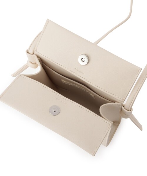 SHOO・LA・RUE（シューラルー）の「◆スクエアショルダーバッグ（ショルダーバッグ・レディース・ブラック/シルバー/アイボリー/ブルー・00）」の11枚目の写真