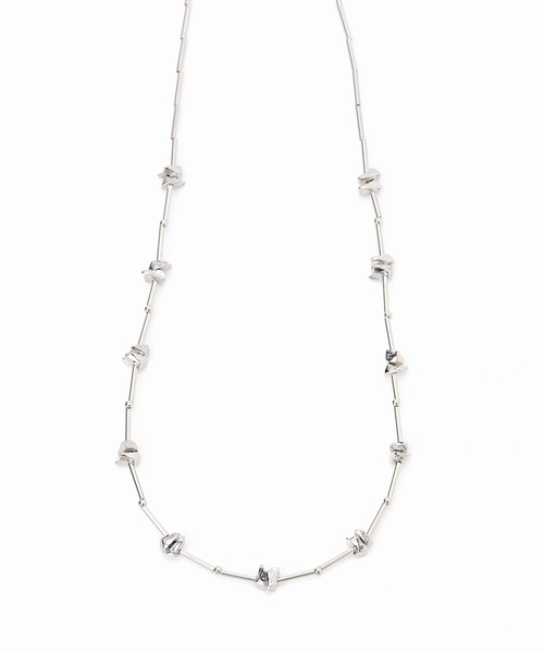 SLOBE IENA（スローブイエナ）の「《追加》SLOBE ニュアンスメタルビーズネックレス（ネックレス・レディース・シルバー・FREE）」の8枚目の写真