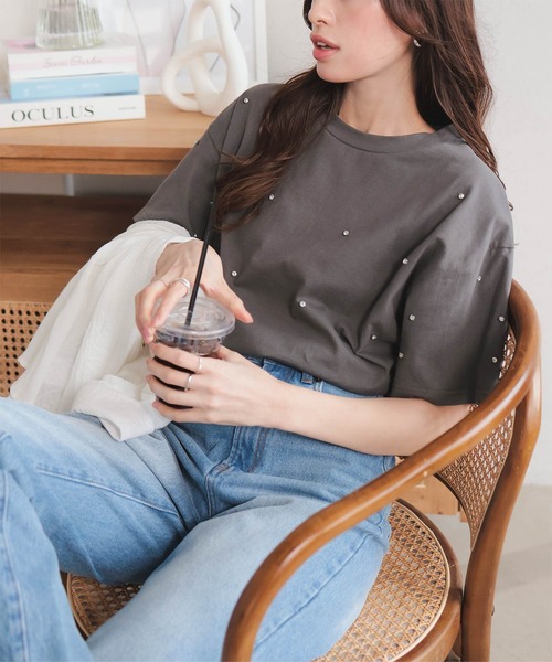 KOBE LETTUCE(コウベレタス)の「パールorビジューTシャツ(Tシャツ/カットソー・レディース・グレー系その他/ブラック/ブラック系その他/チャコールグレー/オフホワイト/ホワイト系その他・M)」の7枚目の写真