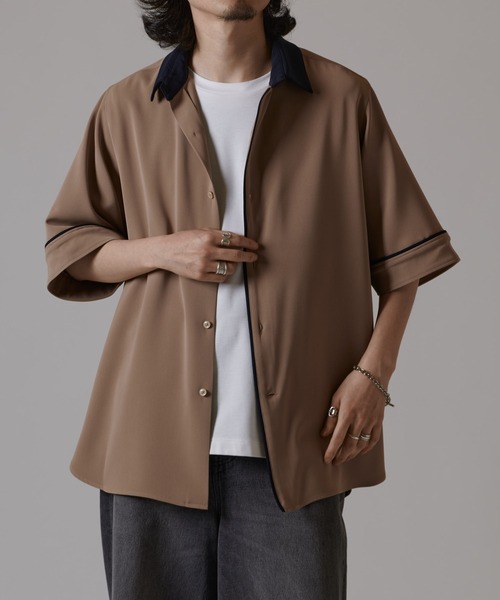 Lui's（ルイス）の「パイピングクレリック半袖シャツ（シャツ/ブラウス・メンズ・グレー/ベージュ/ホワイト・S/M）」の5枚目の写真