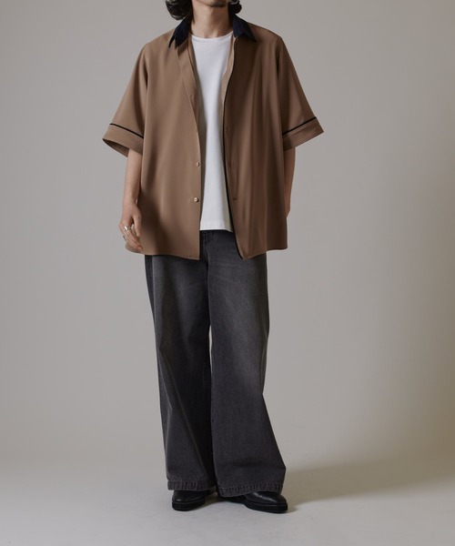 Lui's（ルイス）の「パイピングクレリック半袖シャツ（シャツ/ブラウス・メンズ・グレー/ベージュ/ホワイト・S/M）」の8枚目の写真