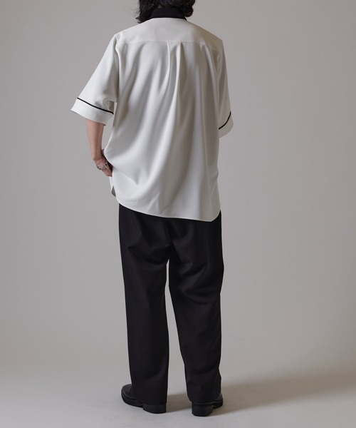 Lui's（ルイス）の「パイピングクレリック半袖シャツ（シャツ/ブラウス・メンズ・グレー/ベージュ/ホワイト・S/M）」の10枚目の写真