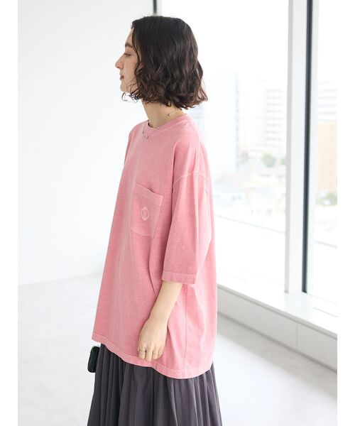 CRAFT STANDARD BOUTIQUE（クラフトスタンダードブティック）の「【ユニセックス】エンブレム刺繍ポケットTEE（Tシャツ/カットソー・レディース・ベージュ/ピンク/カーキ/オフホワイト/チャコールグレー/ブルー・M/L/XL）」の8枚目の写真