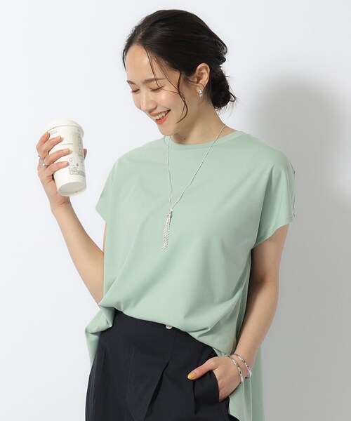 DRESKIP（ドレスキップ）の「【洗える/UV】Aライン 後ろタック フレンチトップス（Tシャツ/カットソー・レディース・ブラック/グリーン系/ライトイエロー系/ライトベージュ・02/03/04）」の4枚目の写真