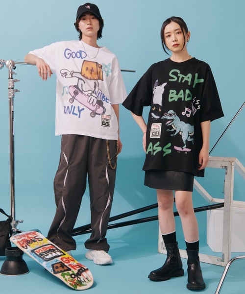 VISION STREET WEAR(ヴィジョンストリートウェア)の「【VISION STREET WEAR/ヴィジョンストリートウェア】guernika(ゲルニカ)コラボ 半袖Tシャツ バックプリント オーバーサイズ(Tシャツ/カットソー・メンズ・ホワイト/ブラック/レッド/ホワイト系その他/ブラック系その他/ホワイト系その他2/ブラック系その他2・M/L/XL)」の16枚目の写真