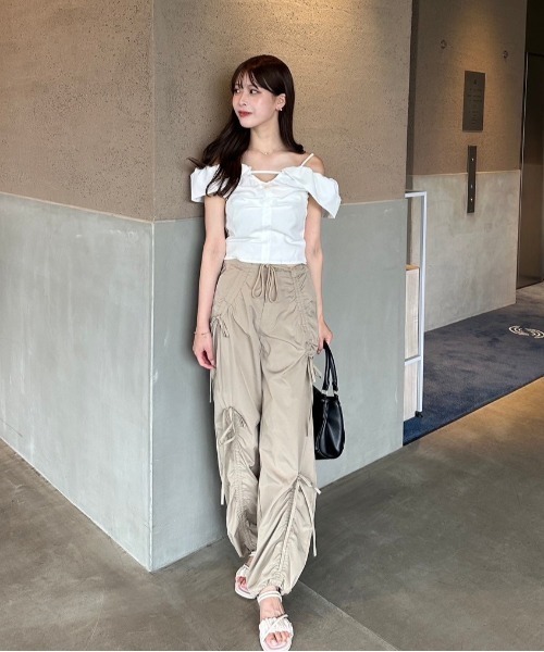 mellowneon（メロウネオン）の「ギャザーリボンカーゴパンツ