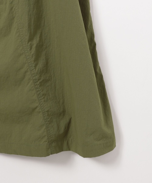 BAYFLOW（ベイフロー）の「[2WAYデザイン]ウエストギャザージャンパースカート（ジャンパースカート・レディース・ブラック/インディゴブルー/カーキ・SMALL/MEDIUM）」の20枚目の写真