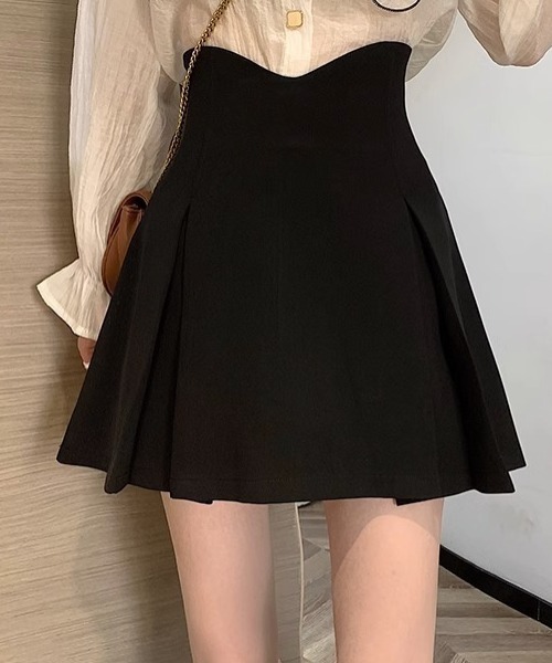 tolene(トレネ)の「ハイウエスト サイドタック K-pop ミニスカート(スカート・レディース・ブラック・FREE)」の5枚目の写真
