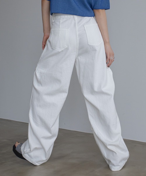 VACANCY（ヴァカンシー）の「デニムタックカーゴパンツ（デニムパンツ・レディース・ホワイト/ブラック/ブルー・SMALL/LARGE/MEDIUM）」の6枚目の写真