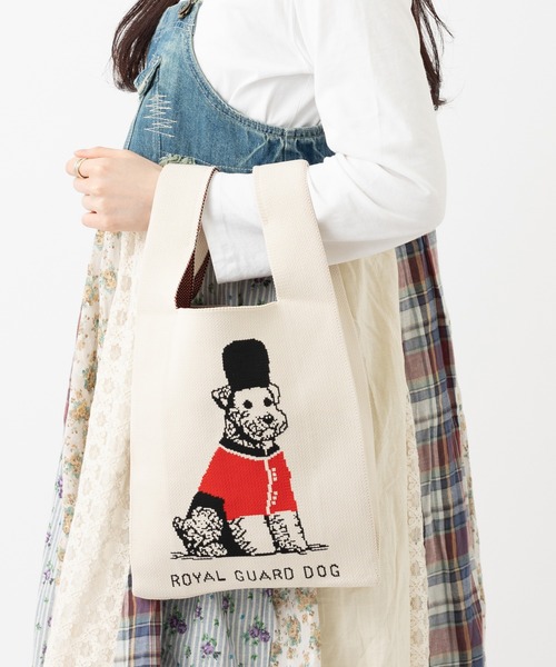 Jubilee(ジュビリー)の「ニットトートバッグ 大きめマルシェサイズ イギリスデザイン 英国ロイヤルモチーフ(トートバッグ・レディース・その他1/その他3/その他5/その他4/その他2/その他6/その他7/その他8/その他9/その他10/その他12/その他11/その他13/その他14/その他19/その他15/その他16/その他17/その他18/その他21/その他22/その他23/その他20・FREE)」の9枚目の写真