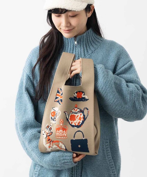 Jubilee(ジュビリー)の「ニットトートバッグ 大きめマルシェサイズ イギリスデザイン 英国ロイヤルモチーフ(トートバッグ・レディース・その他1/その他3/その他5/その他4/その他2/その他6/その他7/その他8/その他9/その他10/その他12/その他11/その他13/その他14/その他19/その他15/その他16/その他17/その他18/その他21/その他22/その他23/その他20・FREE)」の20枚目の写真
