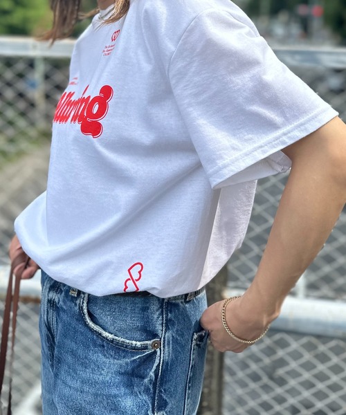 mi via loca(ミヴィアロカ)の「GILDAN ハート+Alluringロゴ半袖Tシャツ 【PT NO. MVL048 ※2A】(Tシャツ/カットソー・レディース・オフホワイト/ナチュラル/ブラック/サックスブルー・MEDIUM/LARGE)」の13枚目の写真
