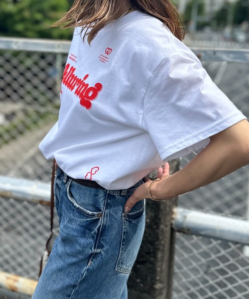 mi via loca(ミヴィアロカ)の「GILDAN ハート+Alluringロゴ半袖Tシャツ 【PT NO. MVL048 ※2A】(Tシャツ/カットソー・レディース・オフホワイト/ナチュラル/ブラック/サックスブルー・MEDIUM/LARGE)」の12枚目の写真