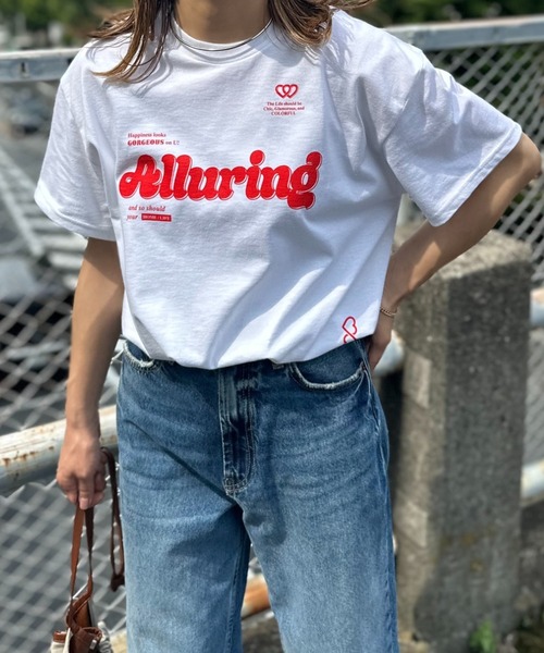 mi via loca(ミヴィアロカ)の「GILDAN ハート+Alluringロゴ半袖Tシャツ 【PT NO. MVL048 ※2A】(Tシャツ/カットソー・レディース・オフホワイト/ナチュラル/ブラック/サックスブルー・MEDIUM/LARGE)」の14枚目の写真