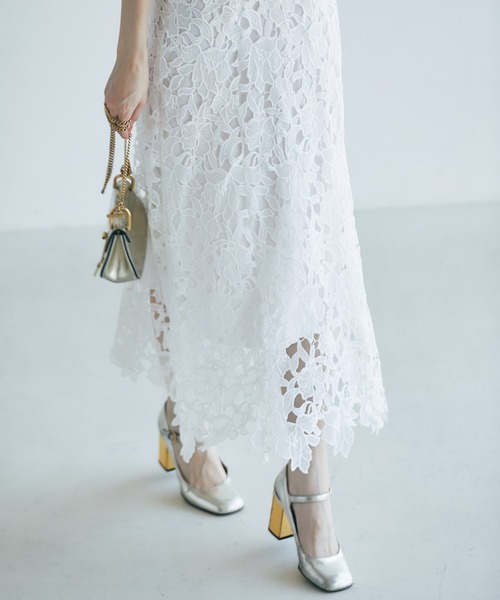 tocco closet（トッコ クローゼット）の「フラワーカットワーク