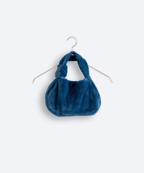 Kelen（ケレン）の「「KELEN/ケレン」ノットデザイン エコファーバッグ（トートバッグ・レディース・ライトカーキ/ピンク/オレンジ/ブルー・FREE）」の7枚目の写真