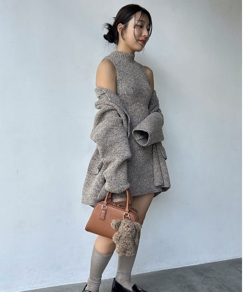 SNIDEL(スナイデル)の「ニットジャケット(その他アウター・レディース・グレー/キャメル/ピンク・FREE)」の18枚目の写真