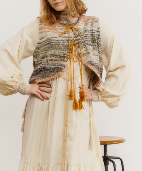 Unitage（ユニテージ）の「ブークレグラデーションニットベスト（ベスト・レディース・グレー/ブルー・FREE）」の19枚目の写真