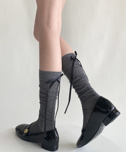 SHEPP（シープ）の「サテン バックリボン ソックス（ソックス/靴下・レディース・ブルー/グレー/チャコール/ブラック/ピンク/ホワイト・F）」の4枚目の写真