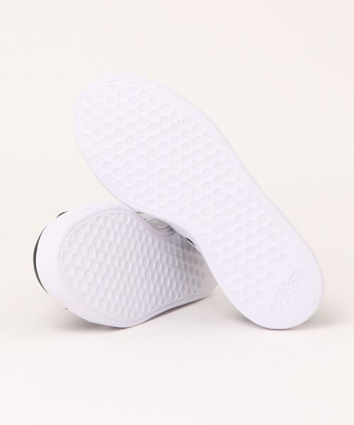 adidas（アディダス）の「【adidas】 GRANDCOURT BASE 2.0M（スニーカー・レディース・ブラック×ホワイト・23.0cm/23.5cm/24.0cm/24.5cm）」の2枚目の写真