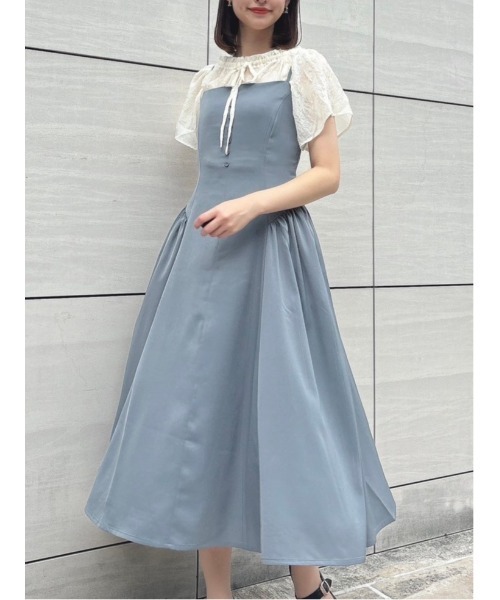 an another angelus(アンアナザーアンジェラス)の「【ZOZO限定】シアーオフショルトップス+キャミワンピースセットアップ(セットアップ・レディース・ベージュ系その他/ホワイト×ブラック/ホワイト×ブルー・FREE)」の2枚目の写真