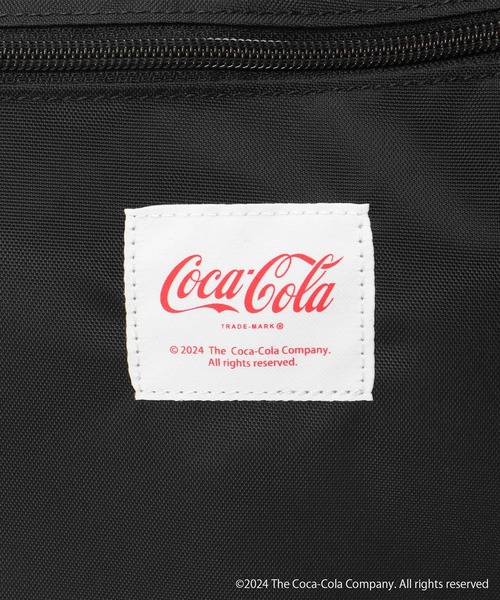Manhattan Portage(マンハッタンポーテージ)の「Nylon Messenger Bag JR Back pocket Coca-Cola(メッセンジャーバッグ・メンズ・ブラック・SMALL)」の8枚目の写真