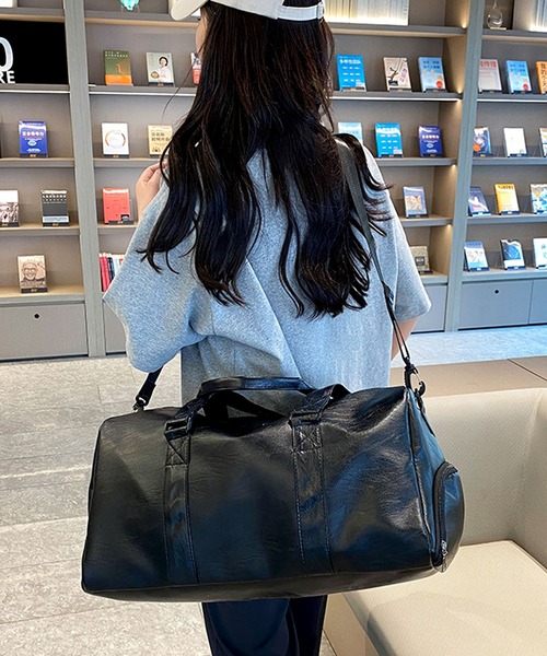 未使用級 VESSEL 2way ボストンバッグ レザー 37L 二段式 大容量 セール】【大容量・2WAY】ヴィーガンレザーシンプルボストンバッグ