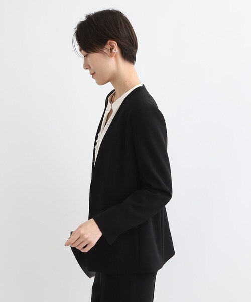 美品36 日本製【INDIVI トリアセテート混 ストレッチノーカラースーツ】 INDIVI / インディヴィ 【洗える／日本製／定番スーツ