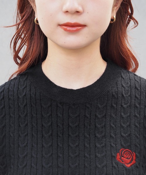 セール】ワンポイント刺繍ケーブルニットプルオーバー（ニット