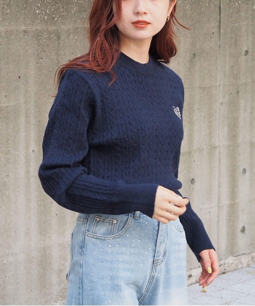 セール】ワンポイント刺繍ケーブルニットプルオーバー（ニット