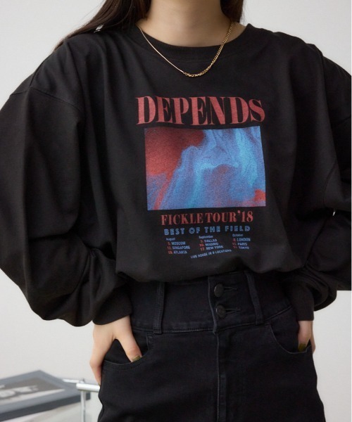 AZUL by moussy（アズールバイマウジー）の「ビンテージプリントウラケプルオーバー（スウェット・レディース・ブルー系その他/ピンク系その他・FREE）」の2枚目の写真