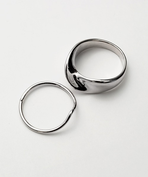 ciite'(シーテ)の「ねじれリング 5セット / five ring set(リング・レディース・ゴールド/シルバー・FREE)」の7枚目の写真