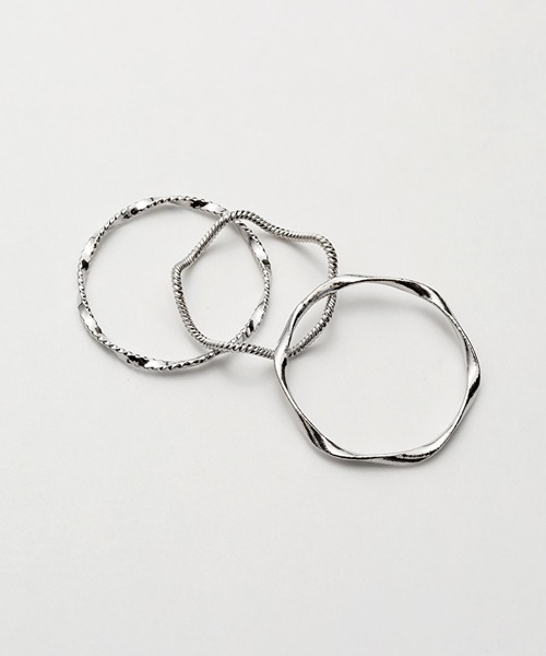 ciite'(シーテ)の「ねじれリング 5セット / five ring set(リング・レディース・ゴールド/シルバー・FREE)」の8枚目の写真