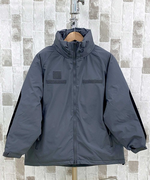 TopIsm（トップイズム）の「撥水 防風 ストレッチ LEBEL7タイプ タスラン ファイバー中綿ジャケット（ミリタリージャケット・メンズ・ブラック/チャコールグレー/ブルー・L/XL/M）」の3枚目の写真