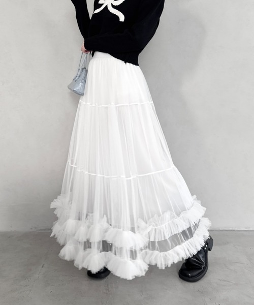 Loueme（ルエム）の「【9色展開 /26SS新色ラベンダー追加】ボリュームフリルチュールティアードスカート（スカート・レディース・ピンク/レッド/アイボリー/ブラック/ライトブルー/グレー/ホワイト/ミント/ラベンダー・FREE）」の2枚目の写真