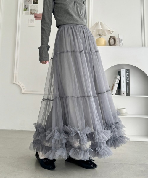 Loueme（ルエム）の「【9色展開 /26SS新色ラベンダー追加】ボリュームフリルチュールティアードスカート（スカート・レディース・ピンク/レッド/アイボリー/ブラック/ライトブルー/グレー/ホワイト/ミント/ラベンダー・FREE）」の17枚目の写真