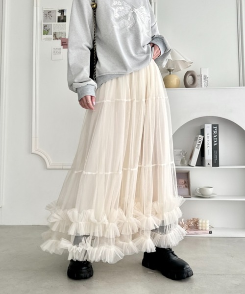Loueme（ルエム）の「【9色展開 /26SS新色ラベンダー追加】ボリュームフリルチュールティアードスカート（スカート・レディース・ピンク/レッド/アイボリー/ブラック/ライトブルー/グレー/ホワイト/ミント/ラベンダー・FREE）」の12枚目の写真